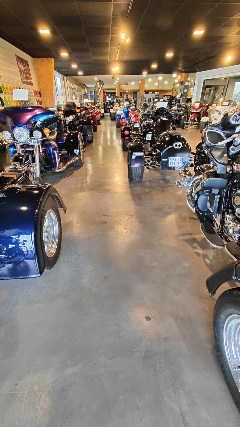 ERITRIK SHOWROOM