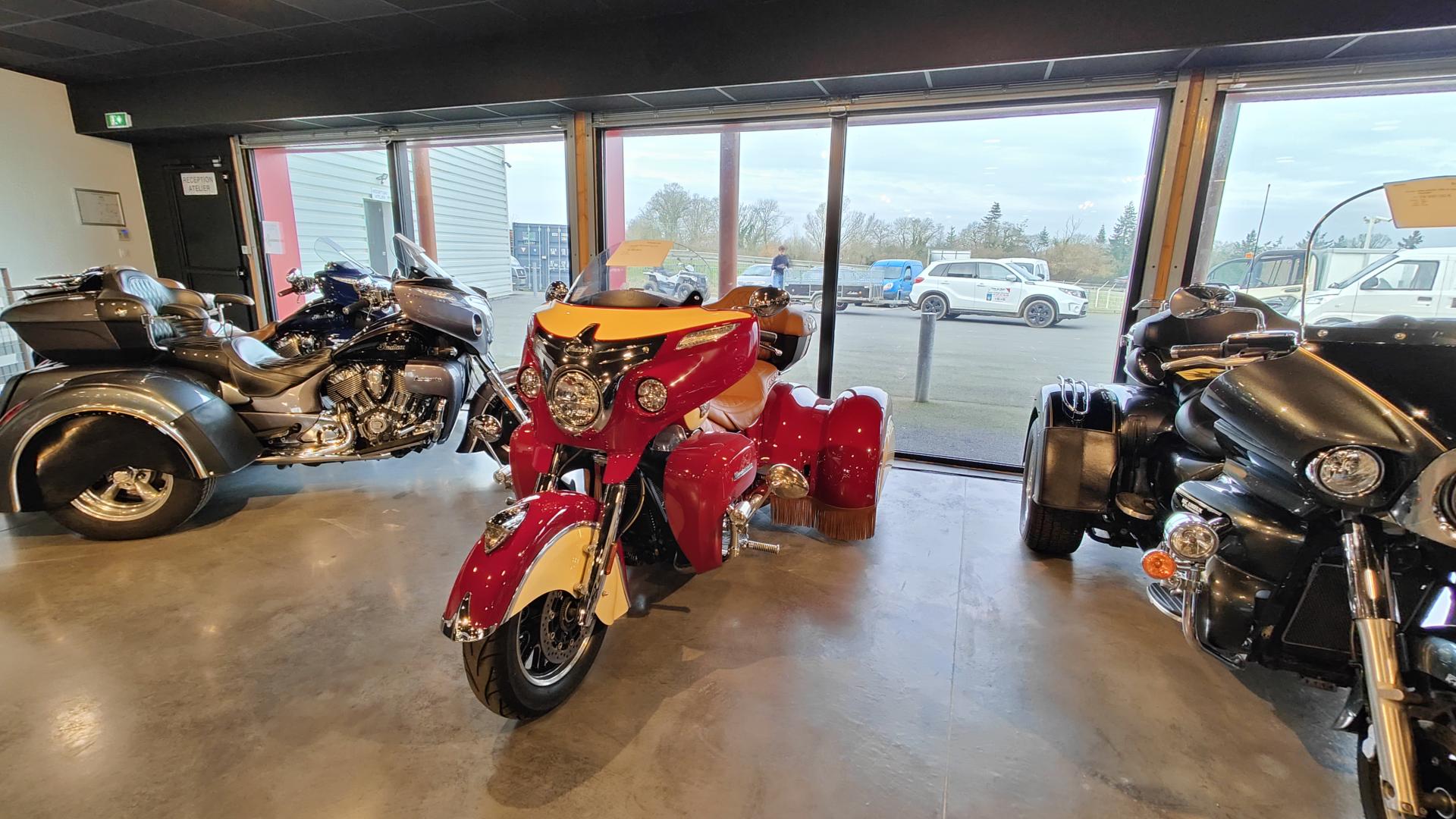 ERITRIK SHOWROOM
